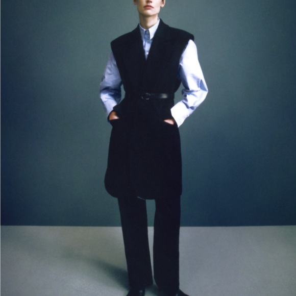 NEW ZARA WOOL BLEND SHOULDER PAD VEST XS - Picture 8 of 12